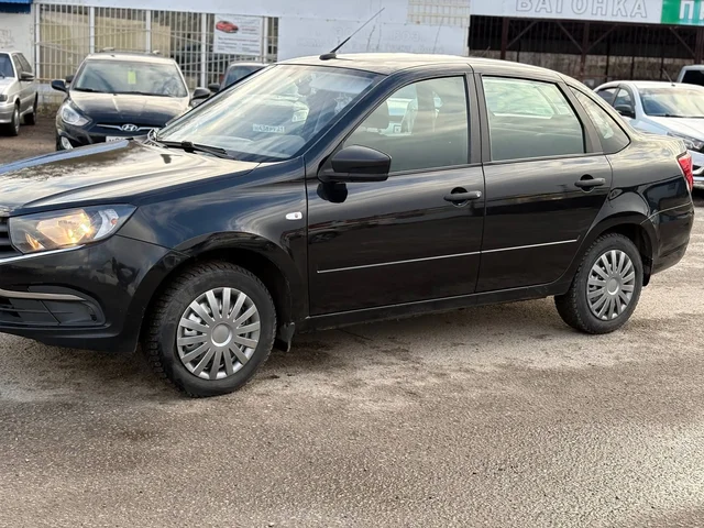 Lada Granta 2019 1 хозяин - частное объявление в Канаш