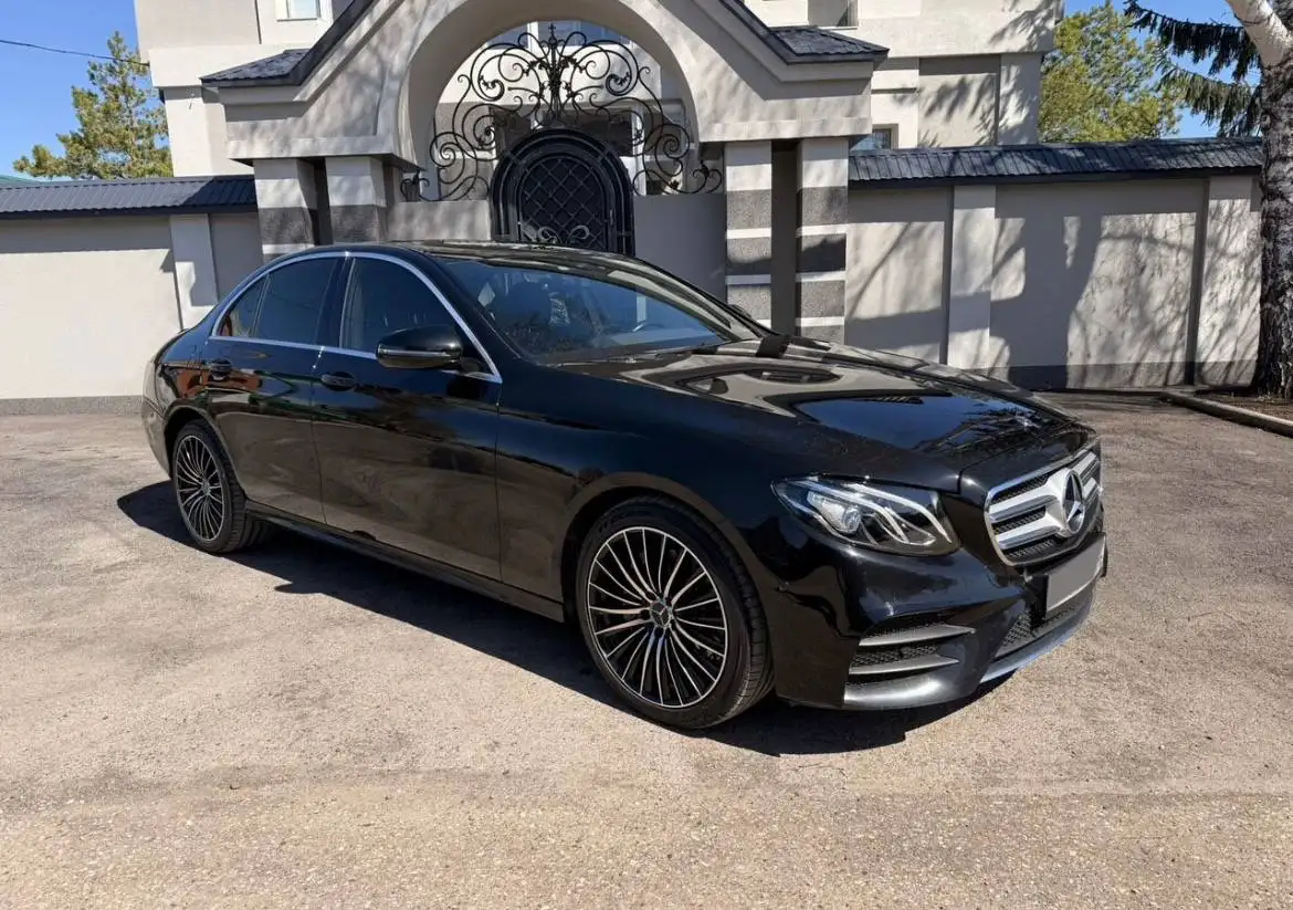 Продам Mercedes-Benz E-класс 2019 - Легковые автомобили (Авто) в Стерлитамак