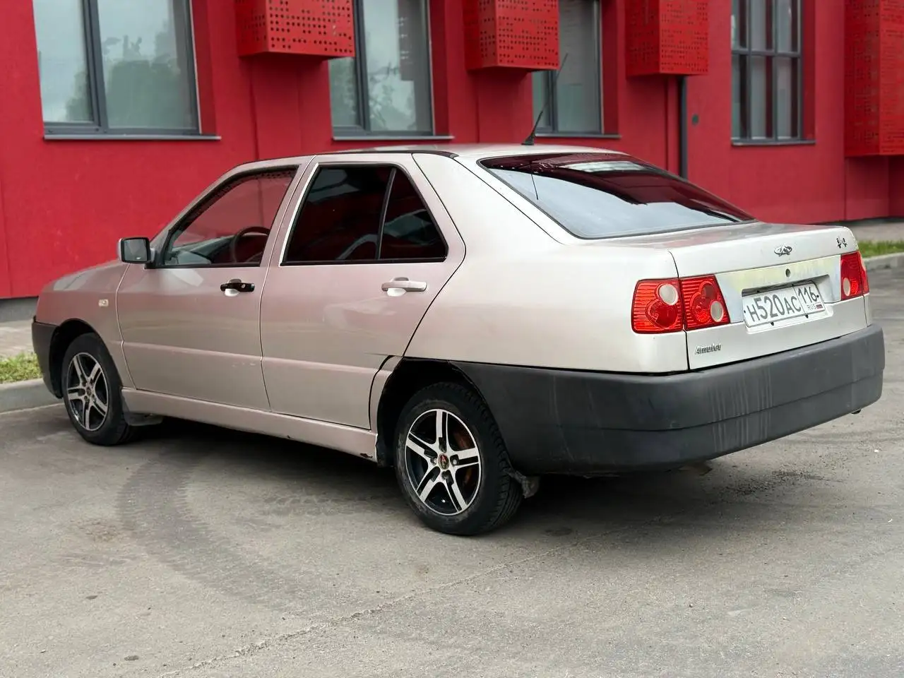 Chery Amulet 2006 - Легковые автомобили (Авто) в Нижнекамск