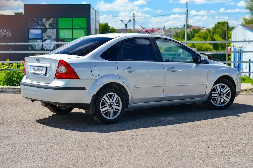 Ford Focus II 2006 1.6 MT - Легковые автомобили (Авто) в Канаш