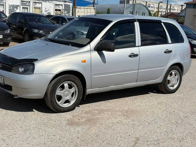 Lada Kalina в отличном состоянии - Легковые автомобили в Канаш