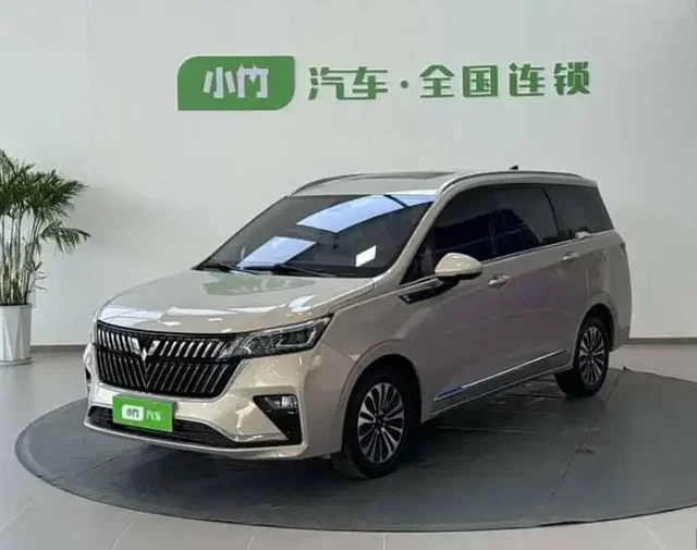 Топ-3 семейных автомобиля из Китая - Лампы в Владивосток