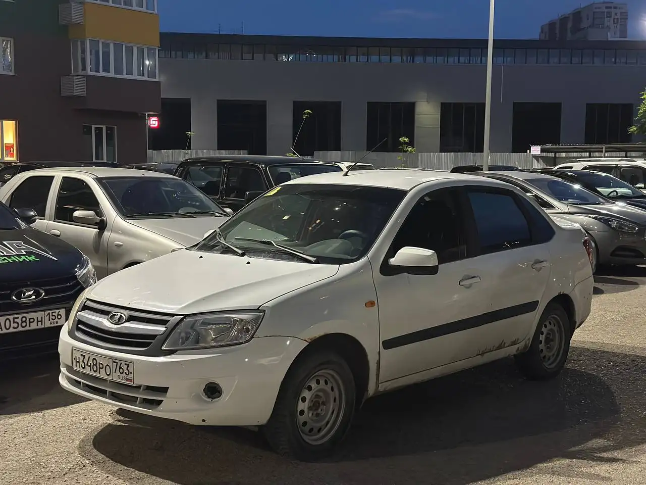 Лада Гранта АКПП 2013 - Легковые автомобили (Авто) в Самара