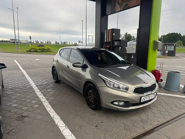 KIA CEED AT 2012 - частное объявление в Нижнекамск