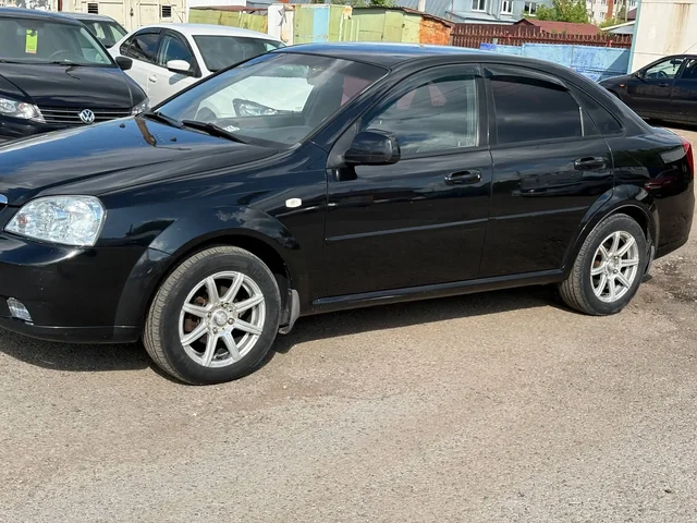 Chevrolet Lacetti 2011 - Легковые автомобили в Канаш