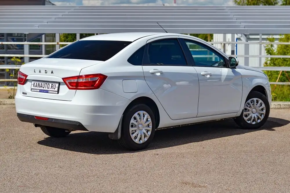Lada Vesta 2019 года в хорошем состоянии и кредит - Легковые автомобили (Авто) в Канаш