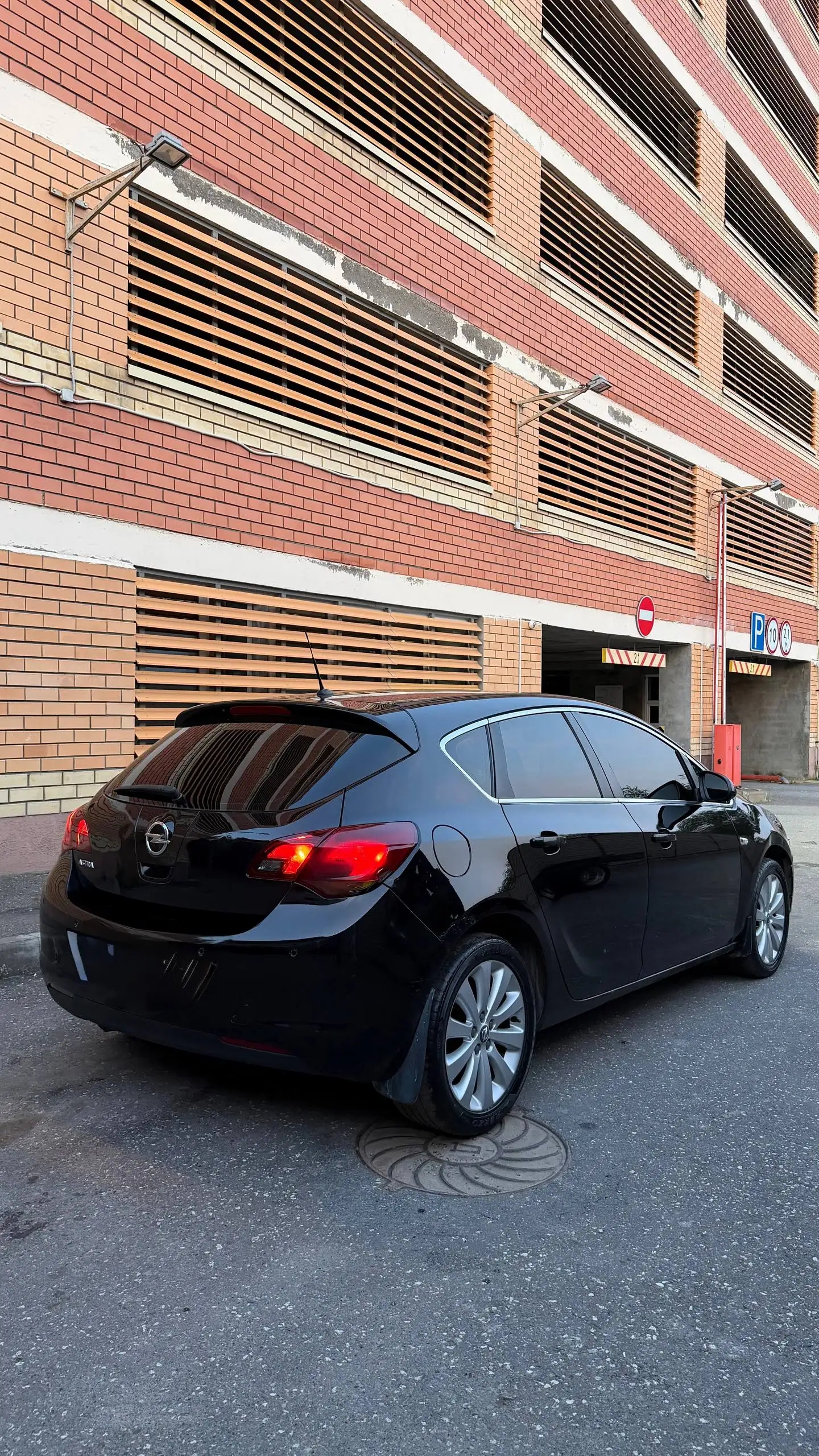 Opel Astra J 2011 - Легковые автомобили (Авто) в Казань