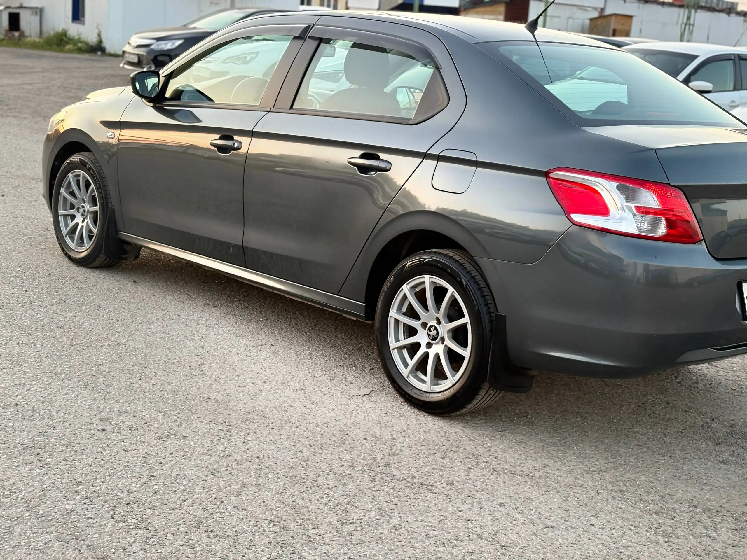Peugeot 301 2013 года в отличном состоянии - Легковые автомобили (Авто) в Канаш