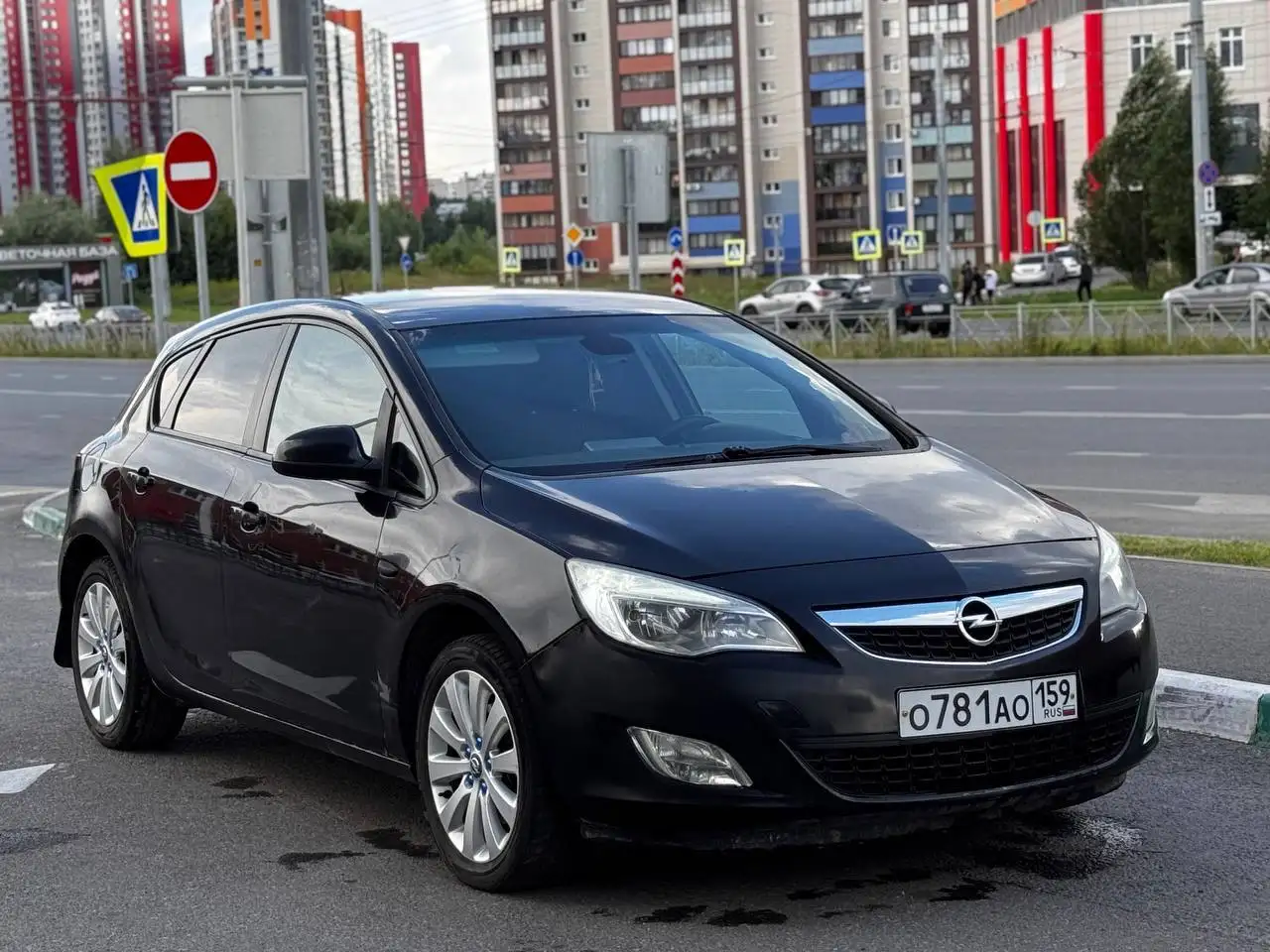 Opel Astra J 2010, 1.6 AT - Легковые автомобили (Авто) в Казань