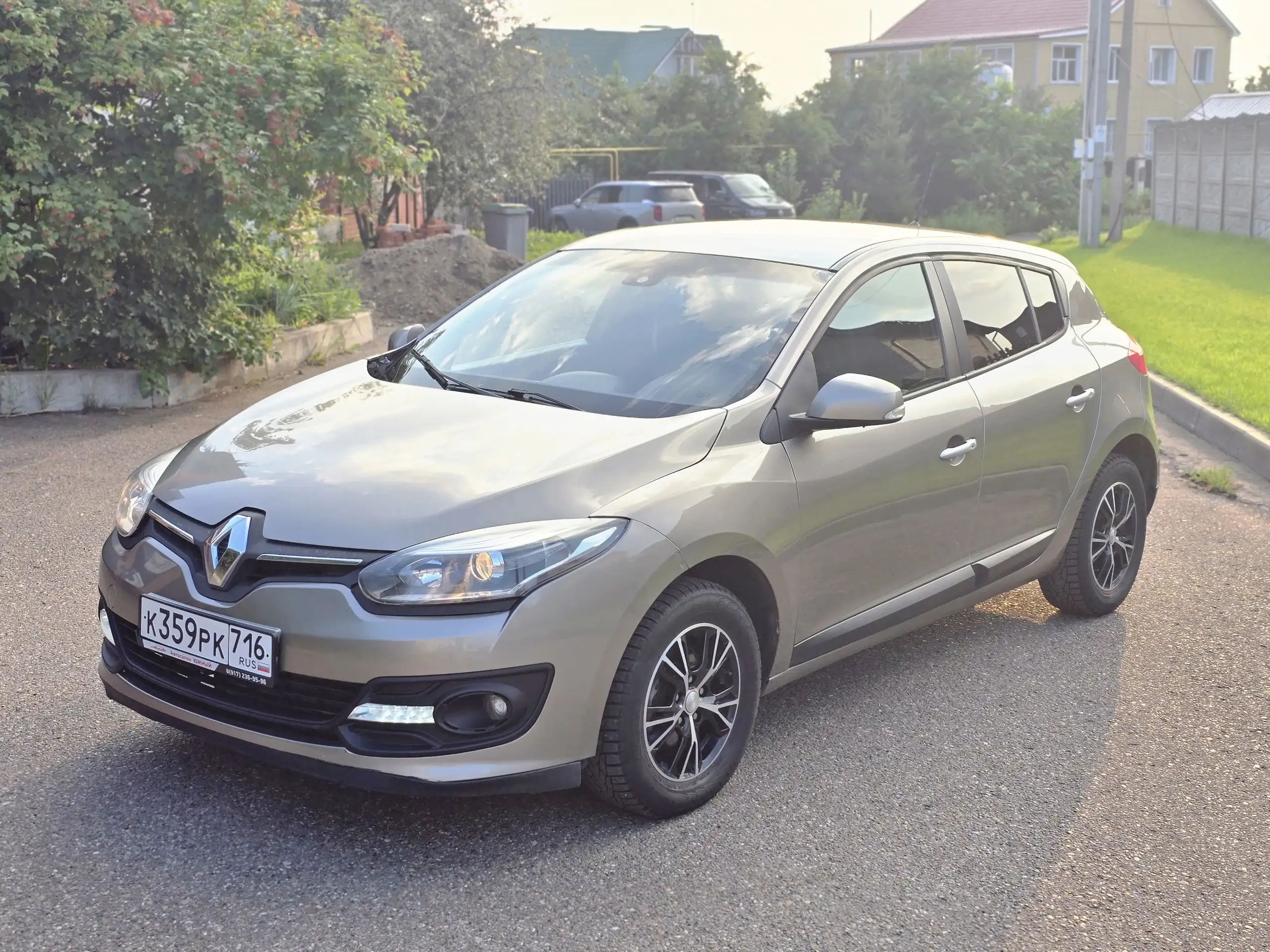 Renault Megane 2013 Рестайлинг Люкс - Легковые автомобили (Авто) в Челны