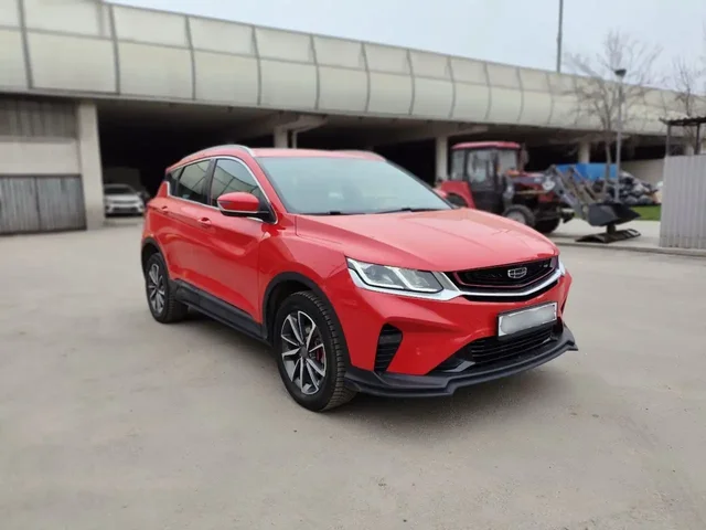 Geely Coolray 1-го поколения 2022 - Hyundai Accent в Москва