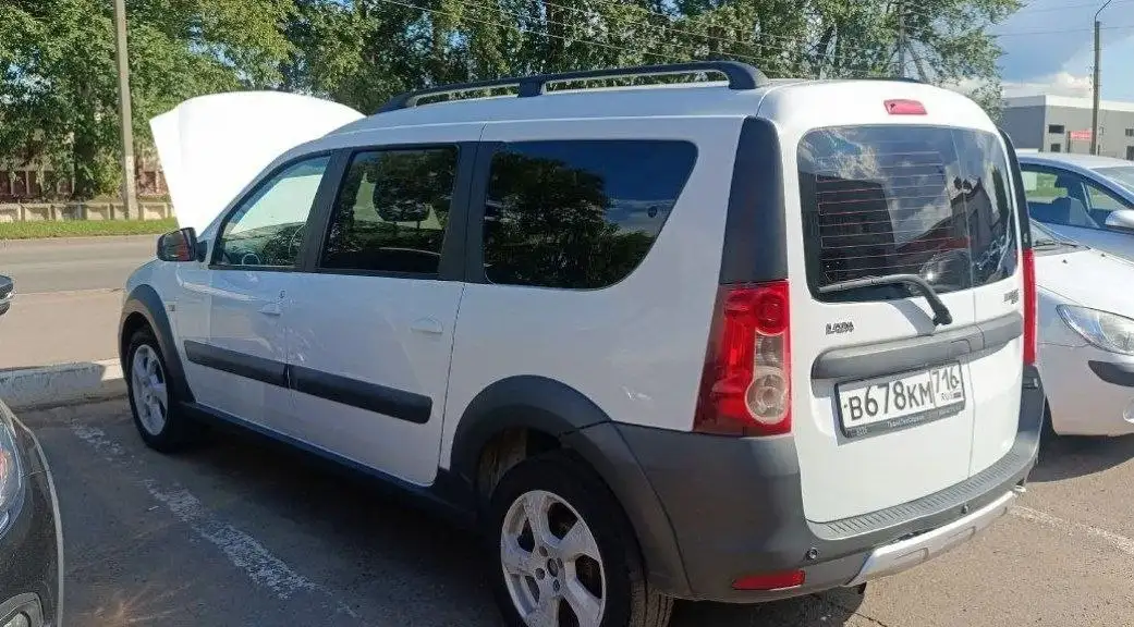 Продажа Лада Ларгус 2018 года - Авто в Нижнекамск