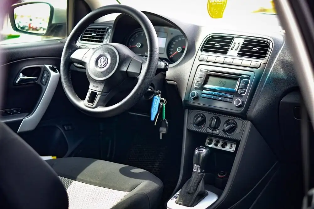 Volkswagen Polo 2012, 1.6 автомат, кредит/нал/обмен - Легковые автомобили (Авто) в Канаш