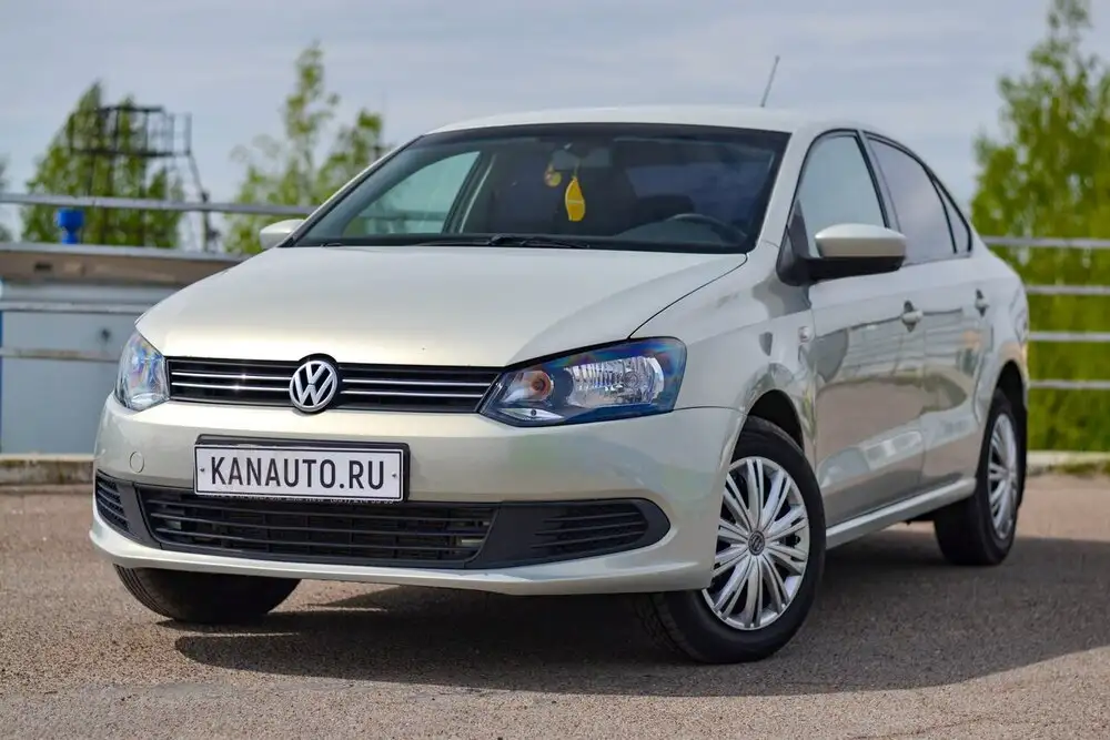 Volkswagen Polo 2012, 1.6 автомат, кредит/нал/обмен - Легковые автомобили (Авто) в Канаш