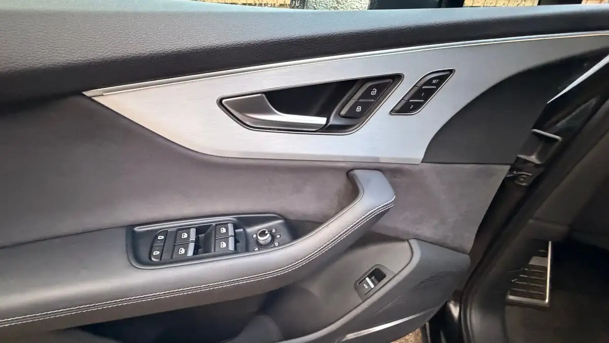 Audi Q7 2024 рестайлинг, 3.0 дизель AT 4WD - Легковые автомобили (Авто) в Казань