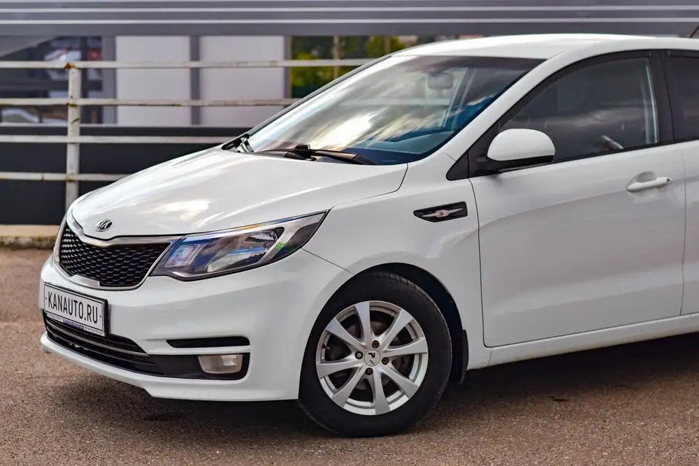 Kia Rio 2016 рестайлинг, 1.6 механика - Легковые автомобили (Авто) в Канаш