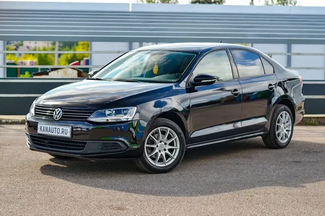 Volkswagen Jetta 2012 в кредит и за наличные - Легковые авто в Канаш