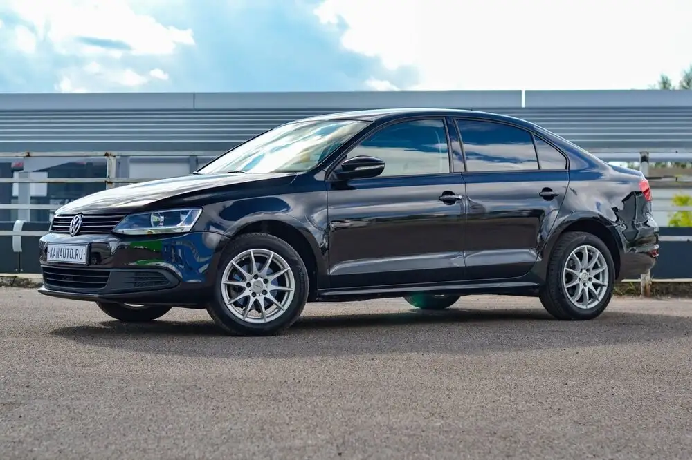 Volkswagen Jetta 2012 в кредит и за наличные - Легковые автомобили (Авто) в Канаш