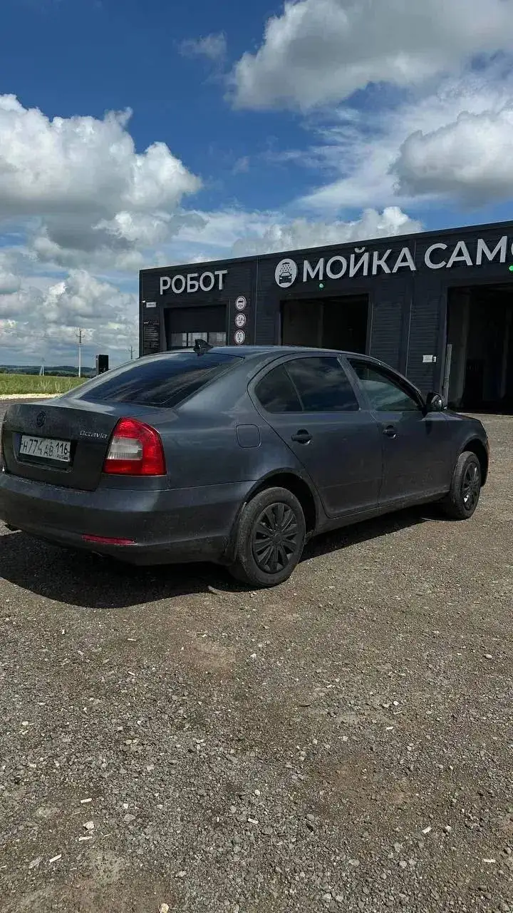 Skoda Octavia 1.6 МТ 2010 года - Легковые автомобили (Авто) в Казань