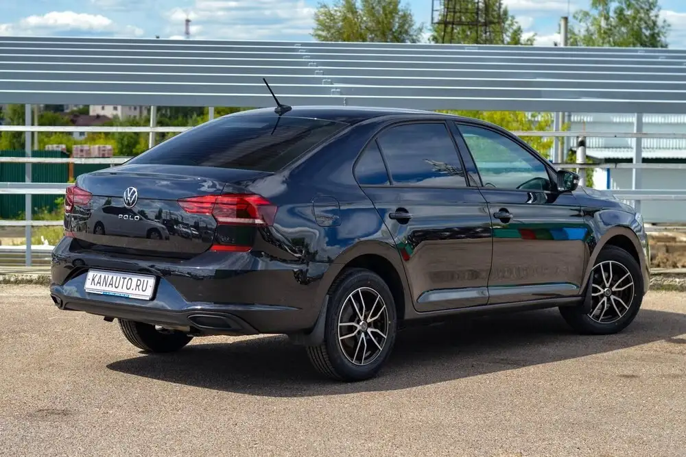 Volkswagen Polo 2021, 1.6 механика, кредит/обмен - Легковые автомобили (Авто) в Канаш