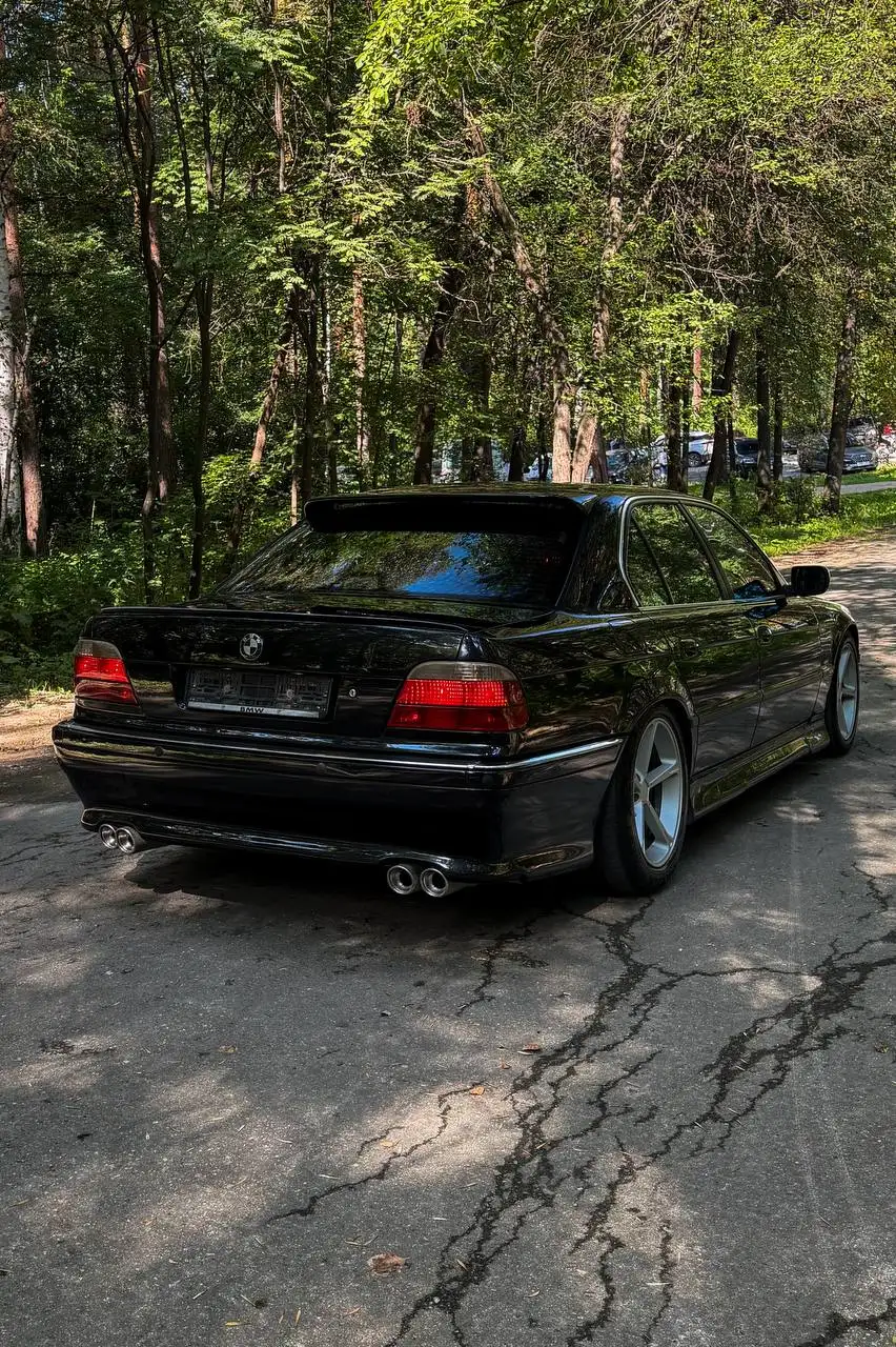 BMW 740i 1998 г.в. в отличном состоянии - Легковые автомобили (Авто) в Екатеринбург