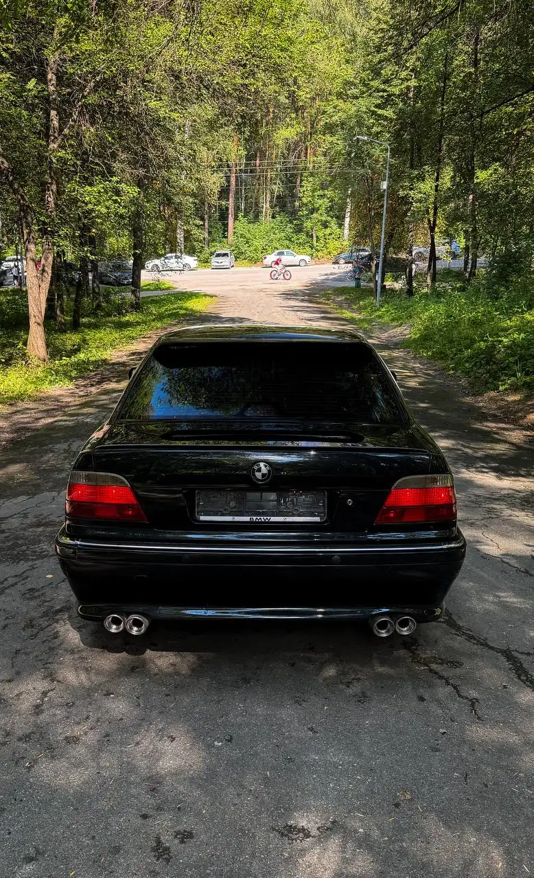 BMW 740i 1998 г.в. в отличном состоянии - Легковые автомобили (Авто) в Екатеринбург