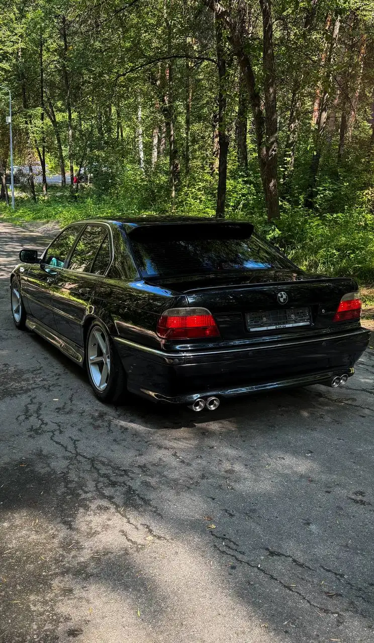 BMW 740i 1998 г.в. в отличном состоянии - Легковые автомобили (Авто) в Екатеринбург