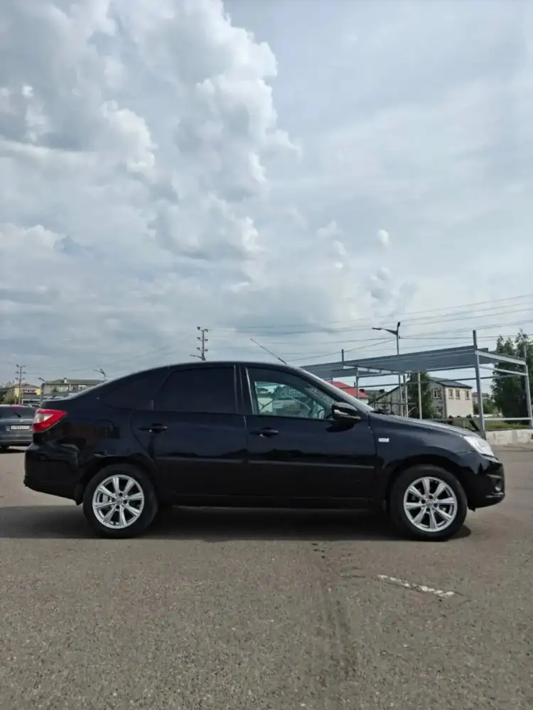 Автомобиль 2015 года в максимальной комплектации - Авто в Казань