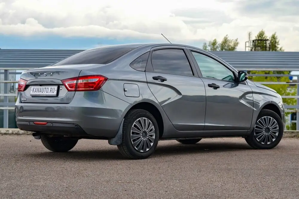 Продажа Lada Vesta 2016 года - Легковые автомобили (Авто) в Канаш