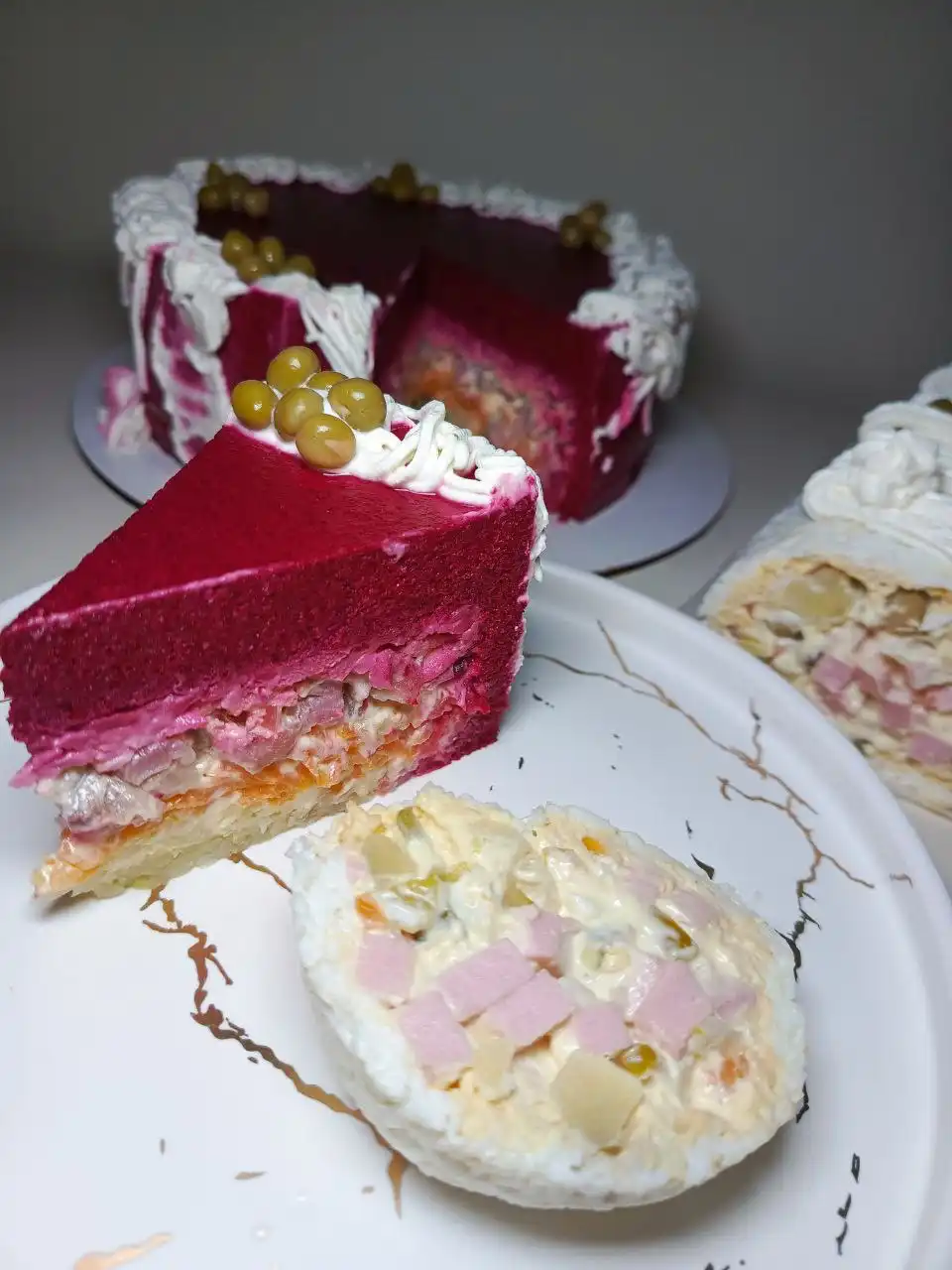 Салаты и торты к праздникам - Кулинария (Услуги) в Красноярск