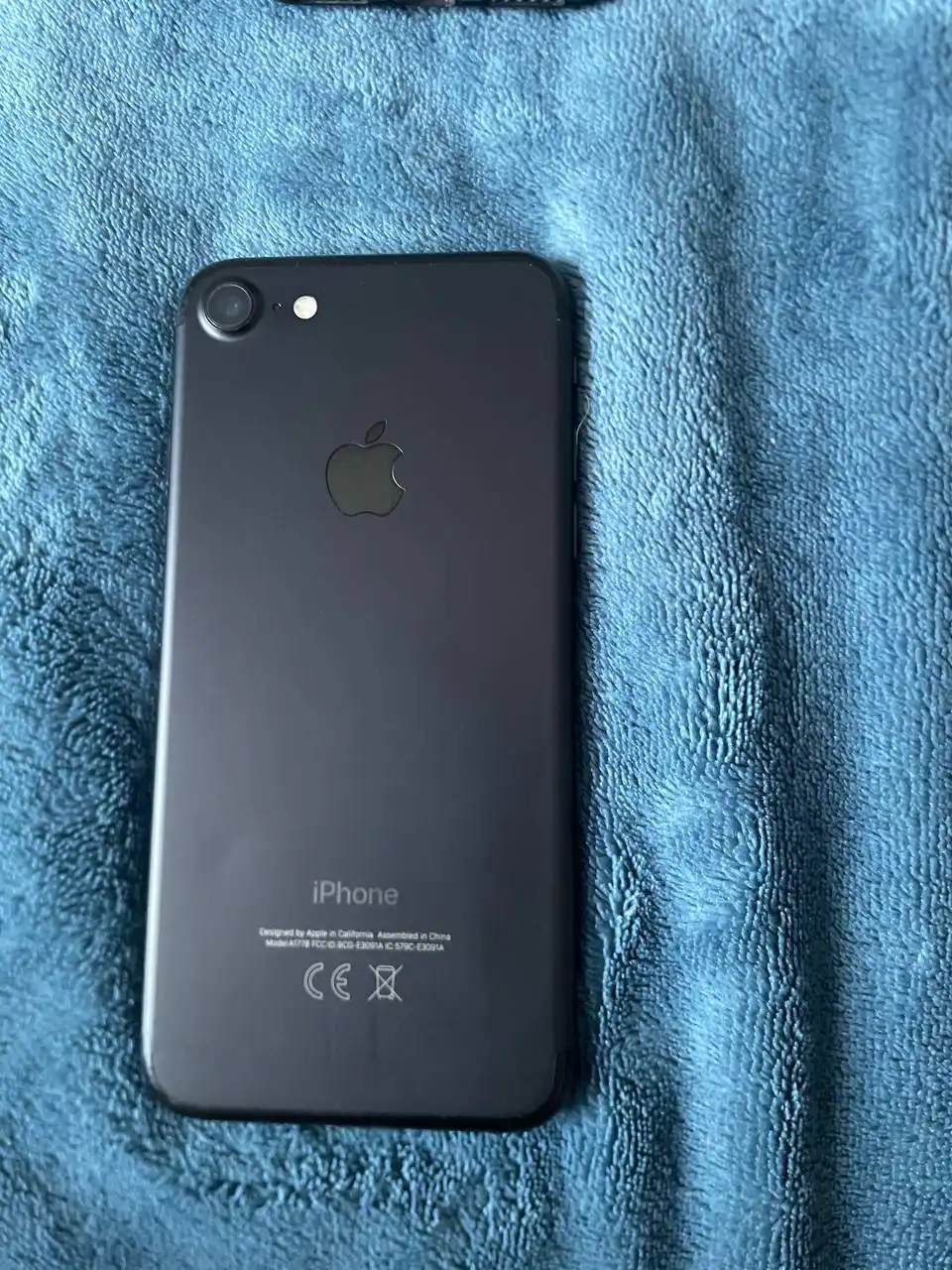 iPhone 8 и iPhone 7 в отличном состоянии - Смартфоны (Электроника) в Емельяново