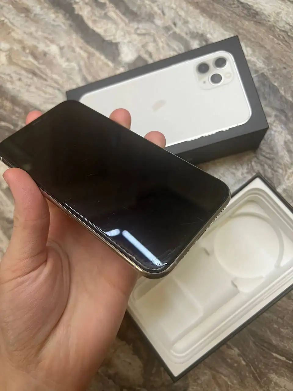 Продам iPhone 11 Pro 256gb в отличном состоянии - Смартфоны (Электроника) в Красноярск