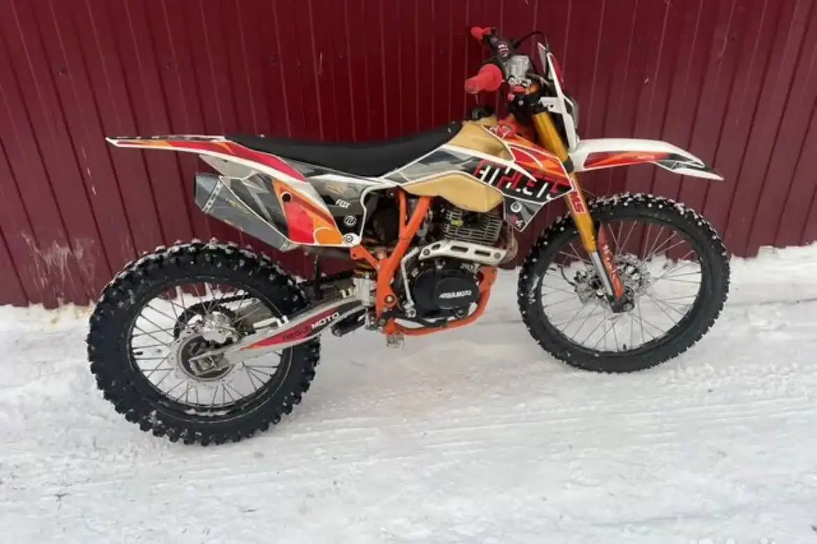 Продажа мотоцикла RM Athlete 250 - Мотоциклы (Авто) в Красноярск