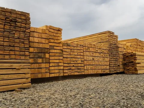 Пиломатериалы от производителя в Емельяново и Красноярске - Садовый декор в Красноярск