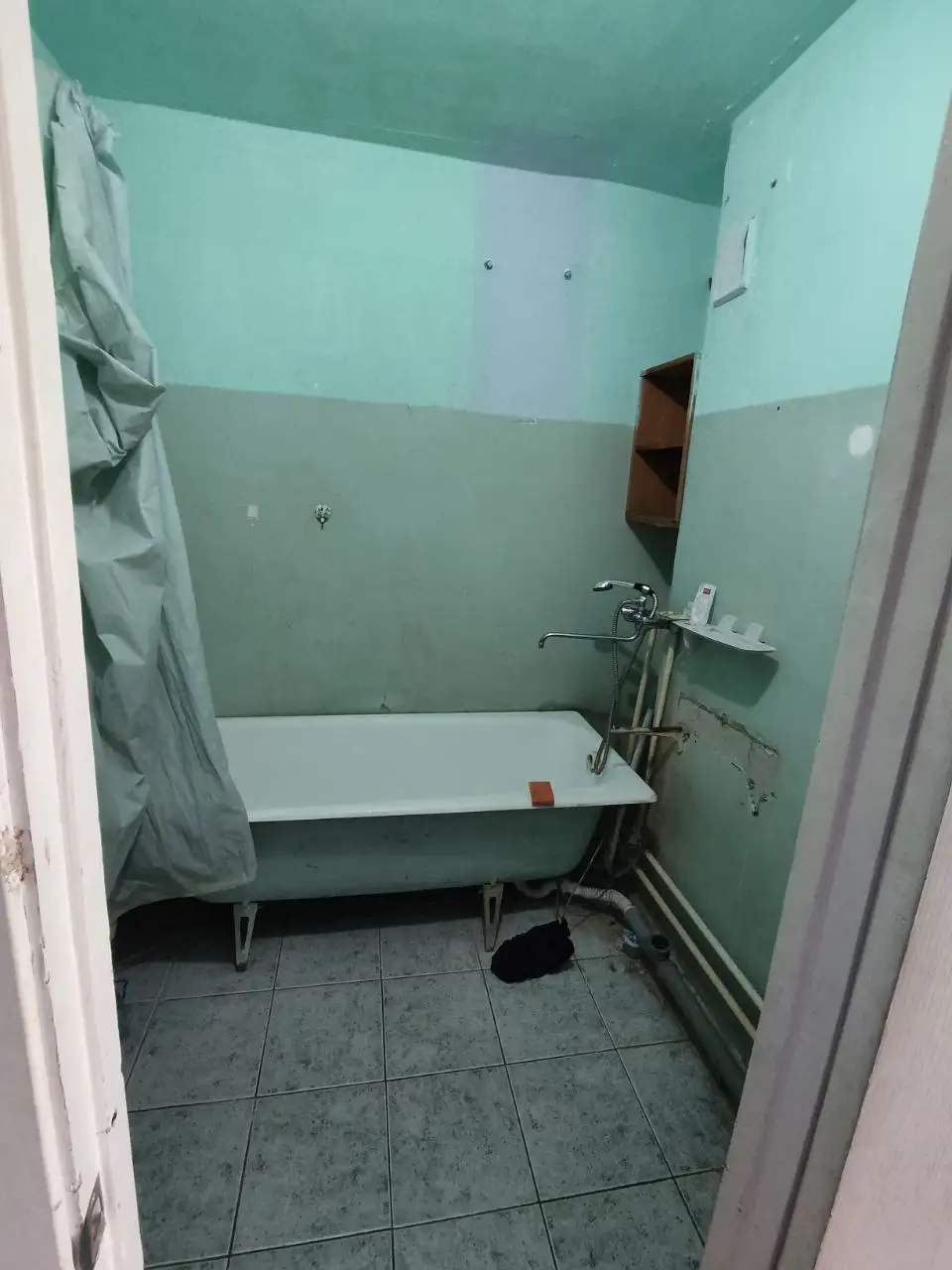 Продам трёхкомнатную квартиру в посёлке Кача - Квартиры (Недвижимость) в Красноярск