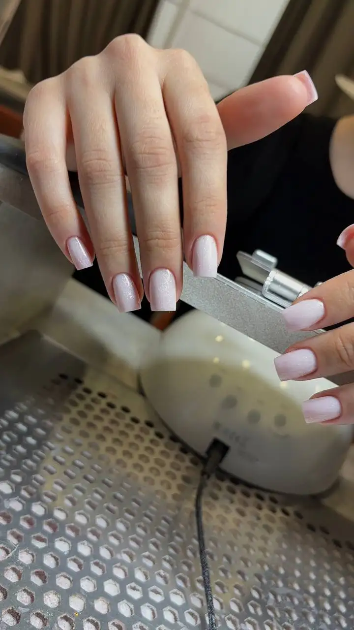 Мастер маникюра с 4-летним опытом набирает клиентов - Маникюр (Услуги) в Красноярск
