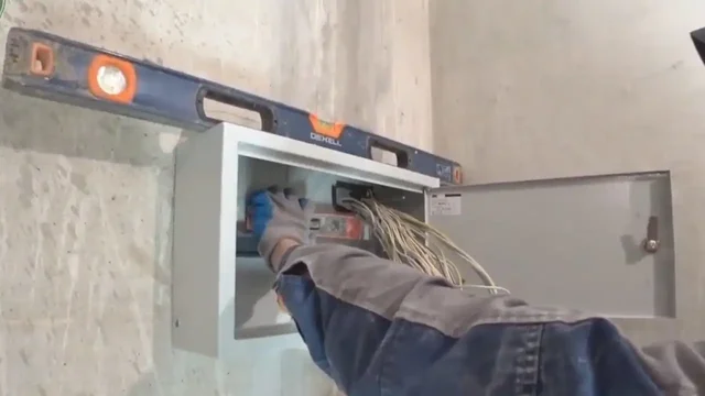 Электромонтажные работы профессионально - Акарицидная обработка в Красноярск