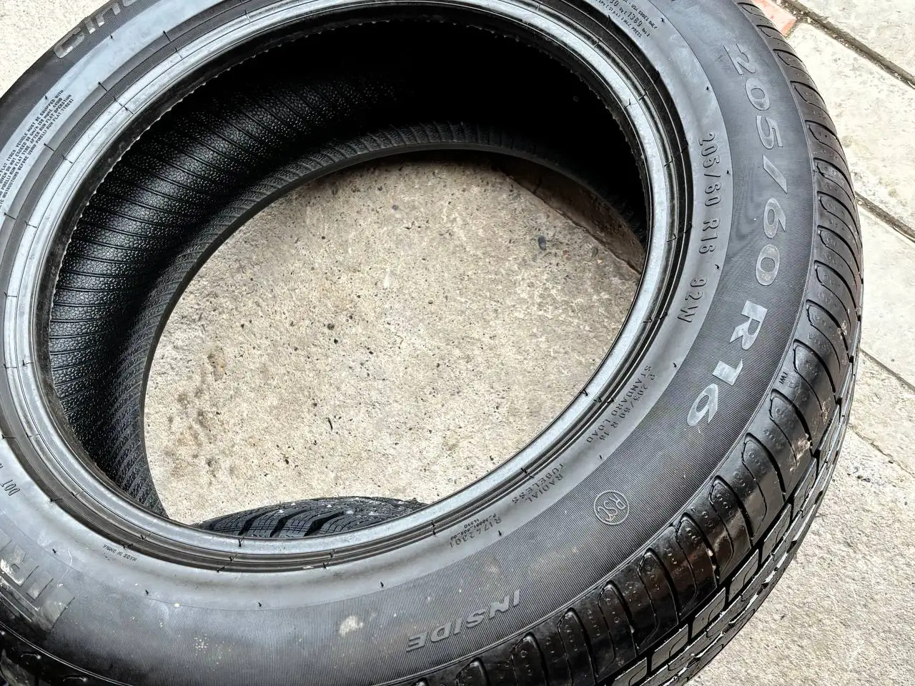 Продажа резины с японского автомобиля - Шины и диски (Авто) в Емельяново