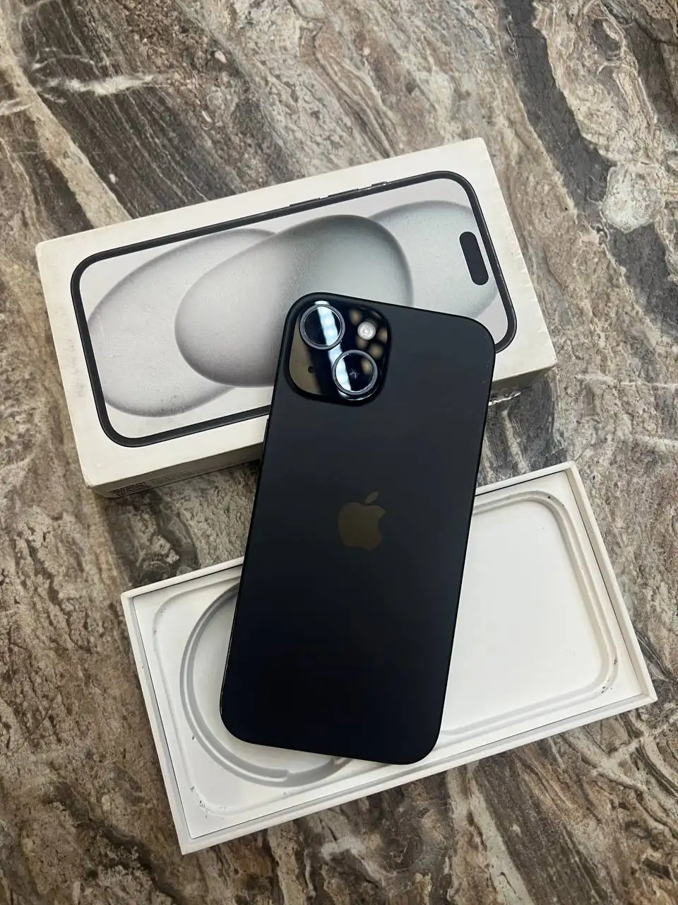 Продам iPhone 15 128гб 83% АКБ с защитой - Смартфоны (Электроника) в Красноярск