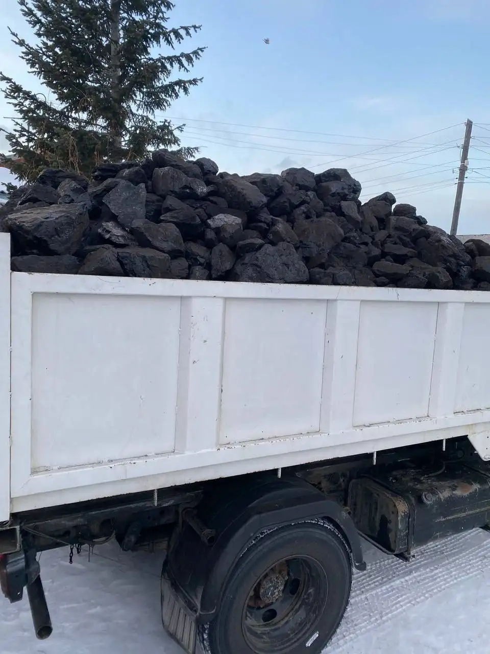 Продажа угля, щебня, песка и услуг вывоза мусора в Емельяново - Стройматериалы (Барахолка) в Емельяново