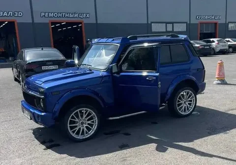 Лада 4x4 (Нива) 2011 года в отличном состоянии с доработками - Авто в Емельяново