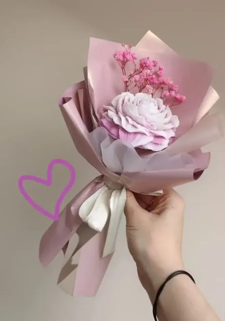 Цветок-свеча как подарок на выпускной - Подарки в Красноярск