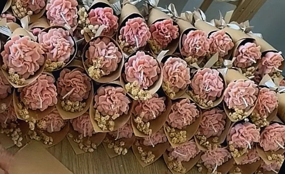 Цветок-свеча как подарок на выпускной - Подарки (Хобби и отдых) в Красноярск