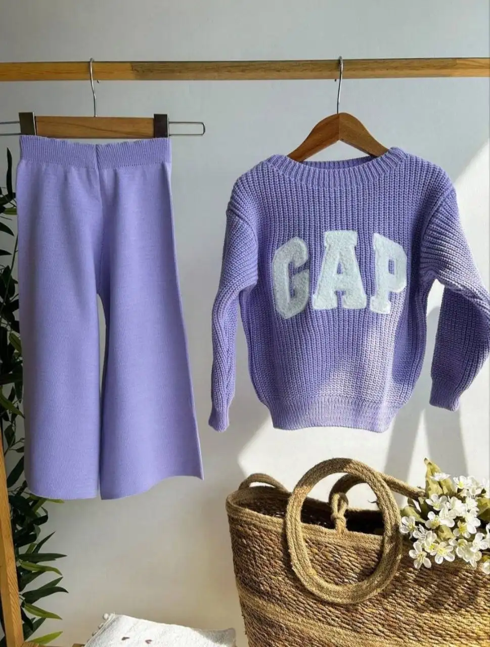 Костюм GAP - Костюмы (Одежда) в Красноярск