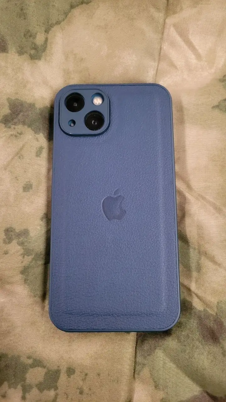 Продам iPhone 13 128GB - Смартфоны (Электроника) в Красноярск
