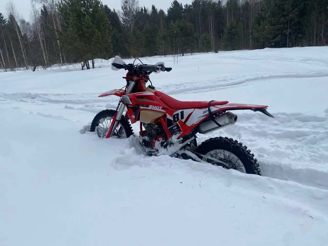 Продам Regulmoto Holeshot red 300 - Мотоциклы (Авто) в Красноярск