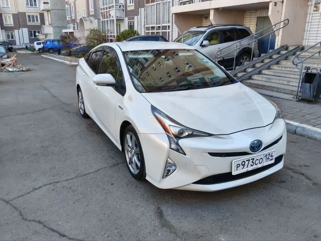 Toyota Prius 2016 - Моторные масла в Красноярск