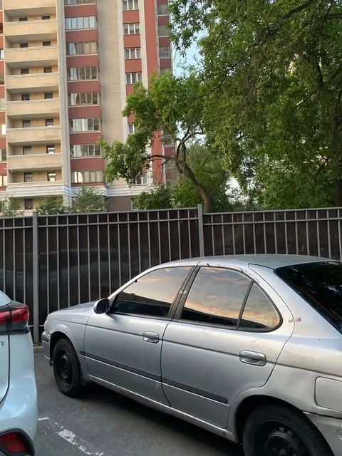 Nissan Sunny 2001 в хорошем состоянии - Легковые автомобили в Новосибирск