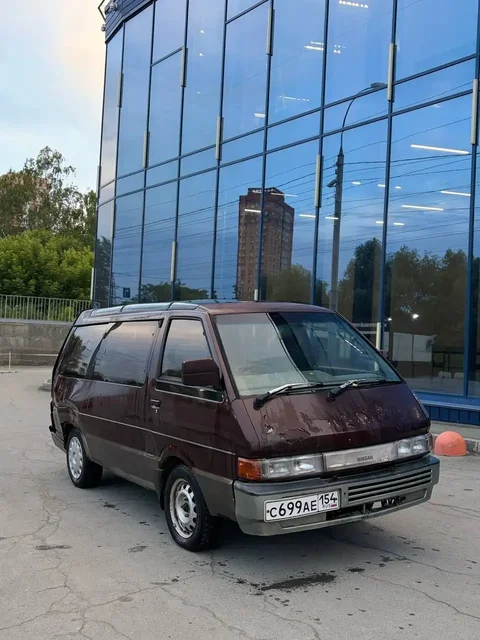 Nissan Largo 1992 - Авто в Новосибирск