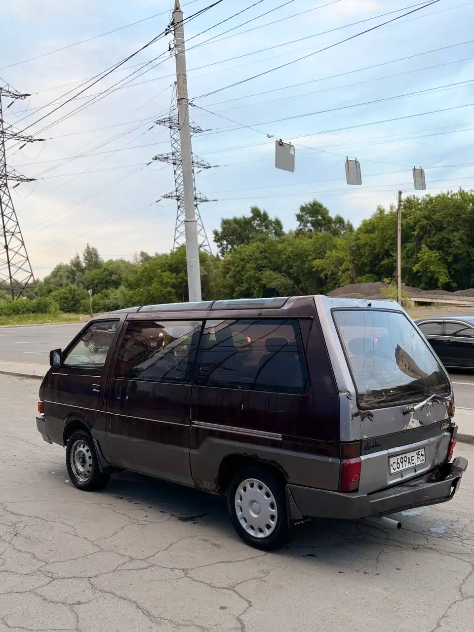 Nissan Largo 1992 - Авто в Новосибирск